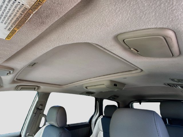 Used 2008 Toyota Sienna XLE w/ Towing Prep Pkg FWD image 29