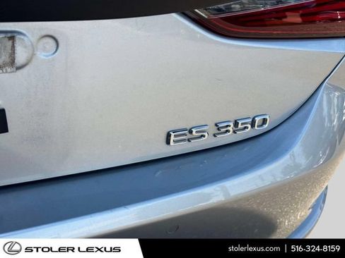 Used 2023 Lexus ES 350 w/ Premium Package FWD image 12