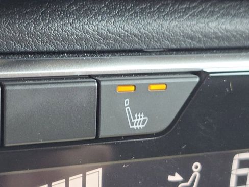 Used 2024 Nissan Sentra SR w/ Trunk Package image 5