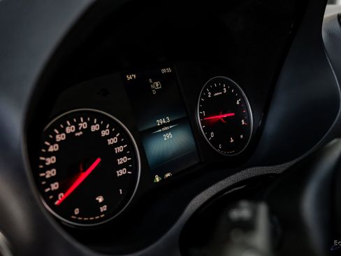 Used 2023 Mercedes-Benz Sprinter 3500 image 29