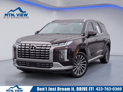Used 2023 Hyundai Palisade Calligraphy image 1