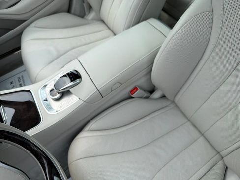 Used 2015 Mercedes-Benz S 550 Sedan image 19