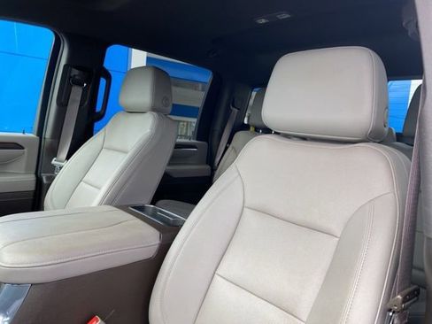 Used 2024 GMC Sierra 2500 SLT w/ SLT Premium Package image 20