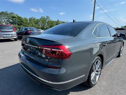 Used 2017 Volkswagen Passat 1.8T R-Line FWD image 26