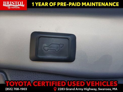 Used 2023 Toyota RAV4 XLE w/ Convenience Package AWD/4WD image 33