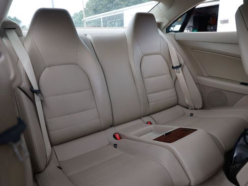 Used 2010 Mercedes-Benz E 350 Coupe image 14
