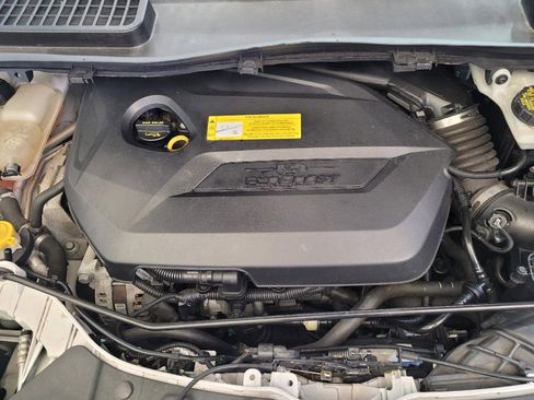 Used 2016 Ford Escape Titanium FWD image 30