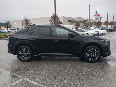 Used 2024 Toyota bZ4X XLE image 3