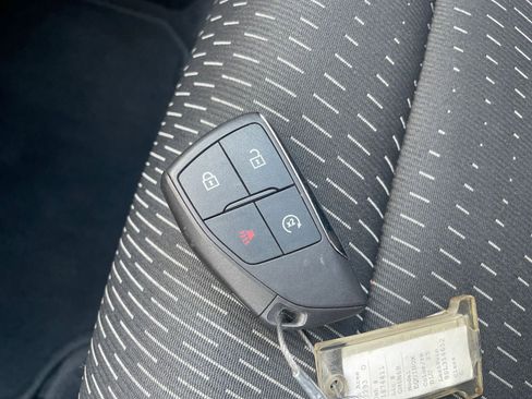 Used 2025 Chevrolet Equinox LT image 22