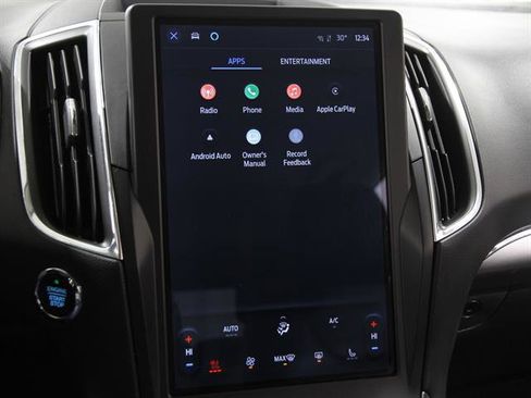 Certified 2022 Ford Edge Titanium image 12