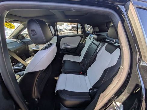 Used 2021 Mercedes-Benz GLA 45 AMG 4MATIC image 29