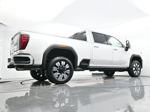 Used 2024 GMC Sierra 2500 Denali w/ Denali Reserve Package image 52