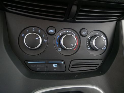 Used 2013 Ford Escape SE image 23