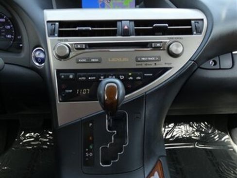Used 2013 Lexus RX 450h AWD w/ Navigation Pkg image 29