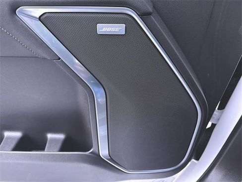 Used 2022 GMC Sierra 1500 SLT w/ SLT Premium Package image 24