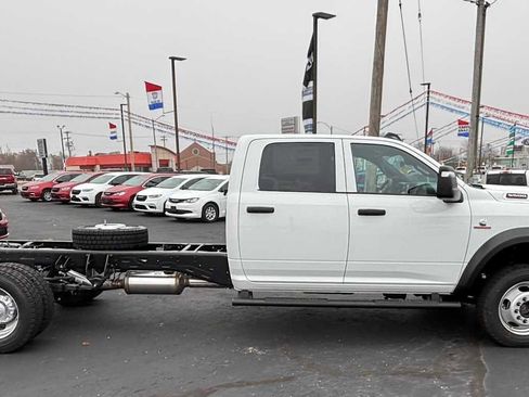 New 2026 RAM 5500 Tradesman w/ Chrome Appearance Group AWD/4WD image 7