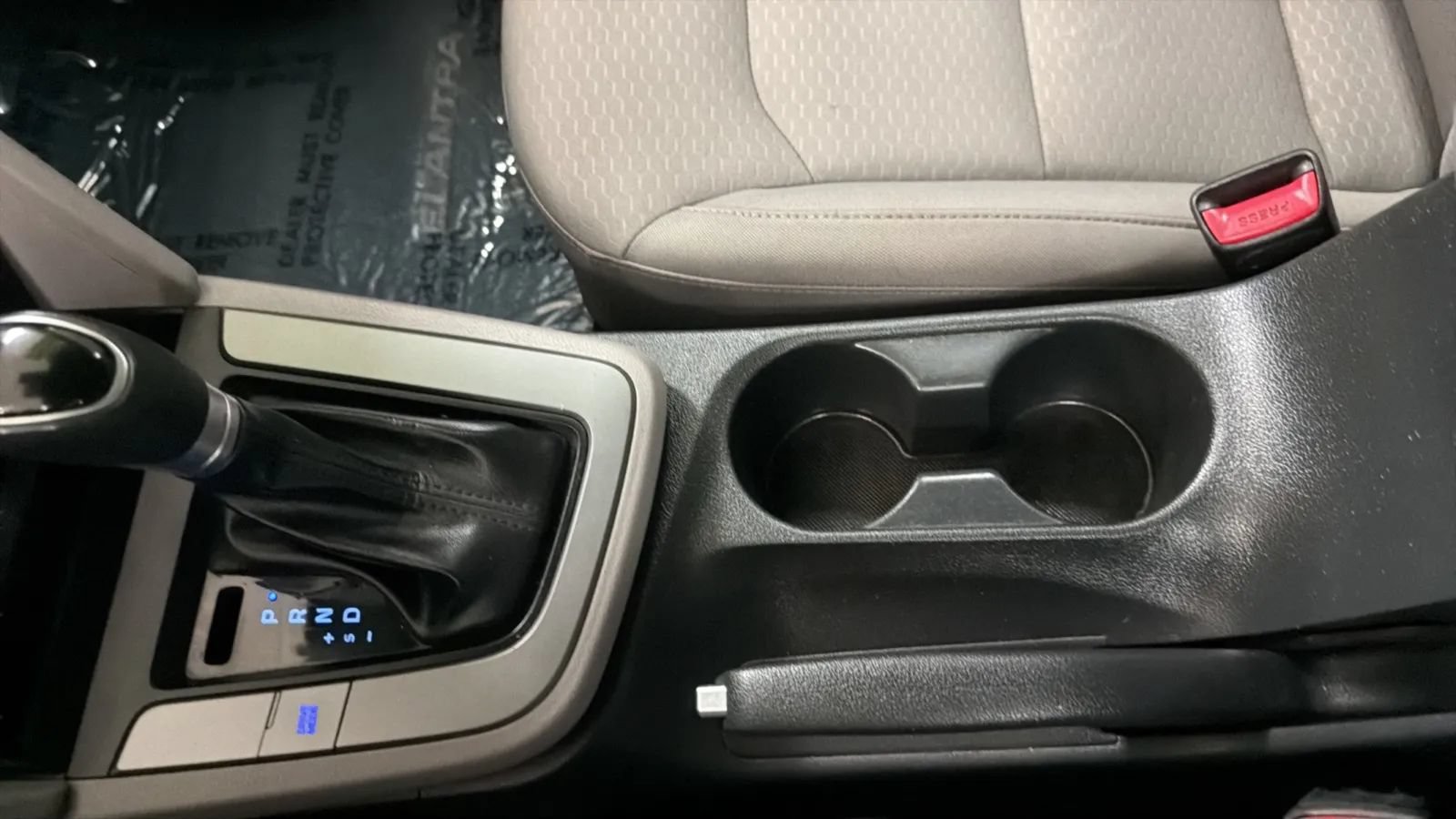 Used 2020 Hyundai Elantra SEL FWD image 12