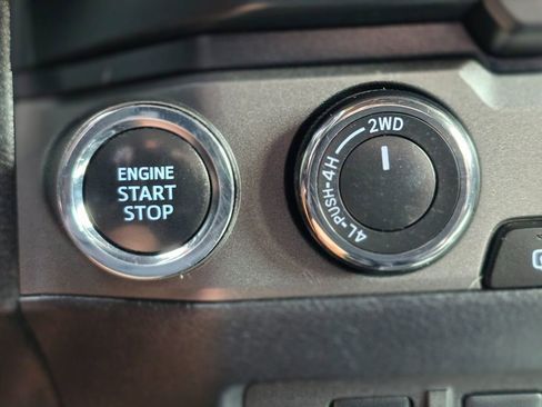 Used 2022 Toyota Tacoma TRD Off-Road w/ Technology Package image 40