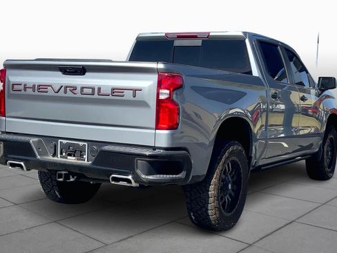 Used 2024 Chevrolet Silverado 1500 LT Trail Boss w/ Convenience Package II image 12