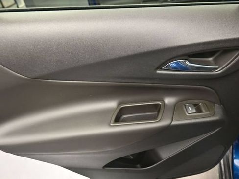 Used 2022 Chevrolet Equinox LT FWD image 19