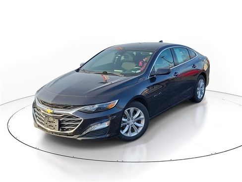 Used 2023 Chevrolet Malibu LT image 1