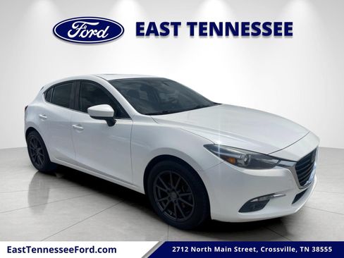 Used 2018 MAZDA MAZDA3 Grand Touring w/ Premium Equipment Package FWD image 1