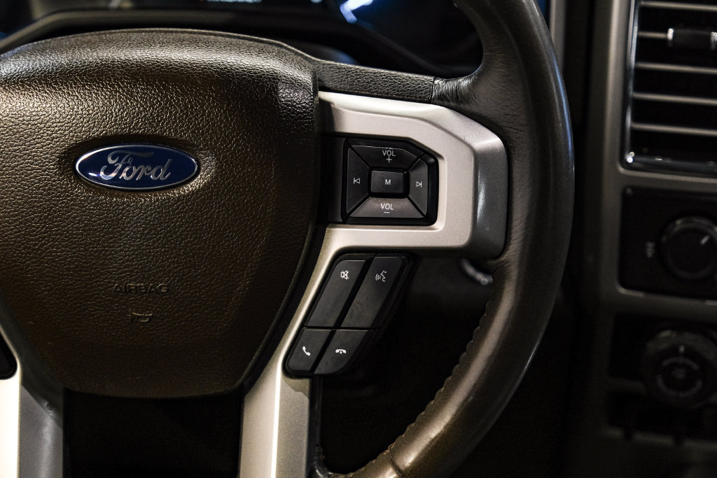 Used 2016 Ford F150 King Ranch w/ Equipment Group 601A Luxury AWD/4WD image 23