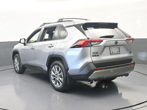 Used 2025 Toyota RAV4 Limited AWD/4WD image 4
