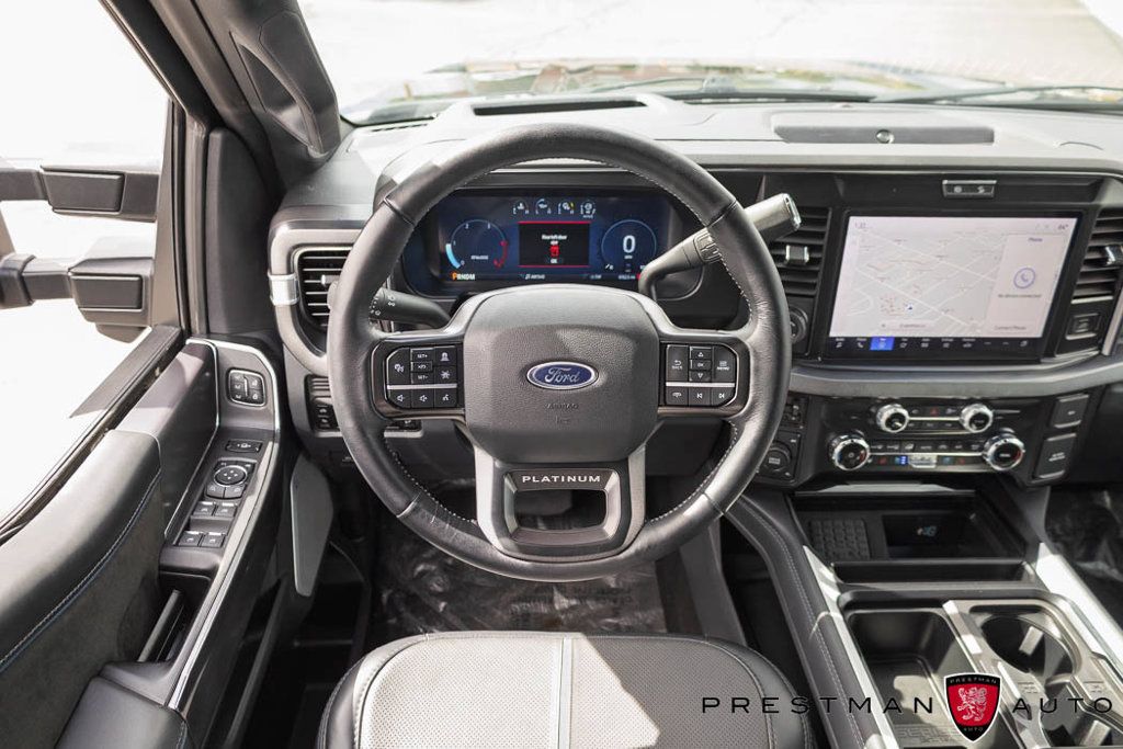 Used 2026 Ford F250 Platinum AWD/4WD image 2