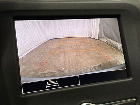 Used 2023 Chevrolet Equinox LT FWD image 18