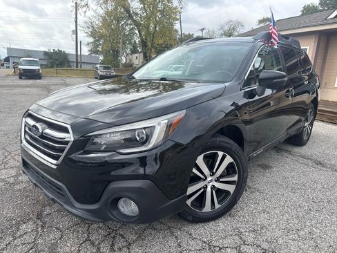 Used 2018 Subaru Outback 3.6R Limited image 26