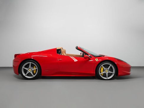 Certified 2012 Ferrari 458 Spider RWD image 7