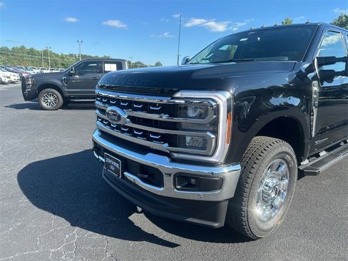 New 2026 Ford F250 Lariat w/ Lariat Premium Package image 10