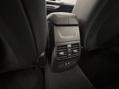 Used 2025 BMW M235i xDrive w/ M Performance Package image 35