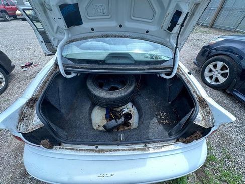 Used 1995 Chevrolet Monte Carlo LS FWD image 24
