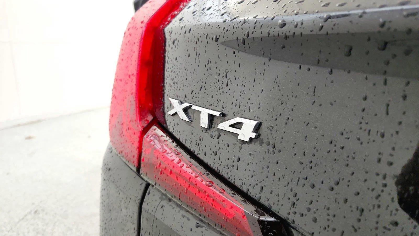Used 2019 Cadillac XT4 Premium Luxury AWD/4WD image 39
