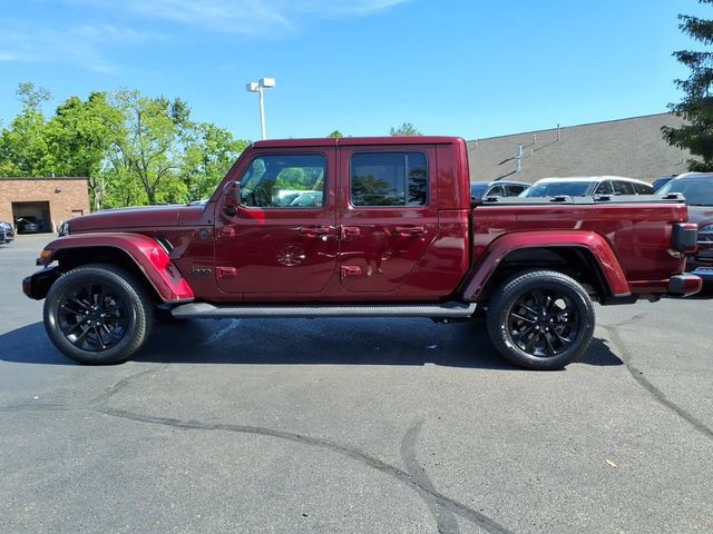 Used 2021 Jeep Gladiator Overland AWD/4WD image 4