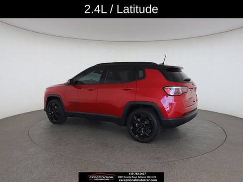 Used 2019 Jeep Compass Latitude FWD image 10