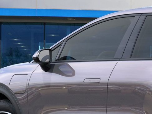 New 2026 Chevrolet Equinox EV LT image 12