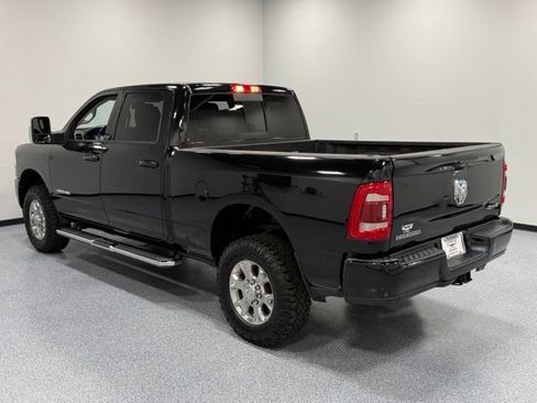 Used 2024 RAM 2500 Laramie AWD/4WD image 7