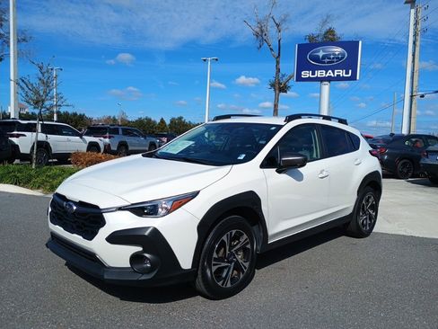 Certified 2024 Subaru Crosstrek 2.0i Premium image 1