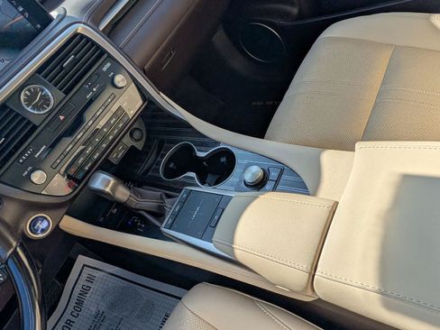 Used 2020 Lexus RX 450hL Luxury w/ Accessory Package AWD/4WD image 16