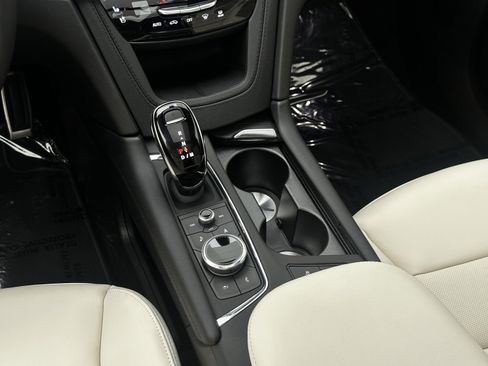 New 2025 Cadillac XT6 Sport w/ Technology Package image 25