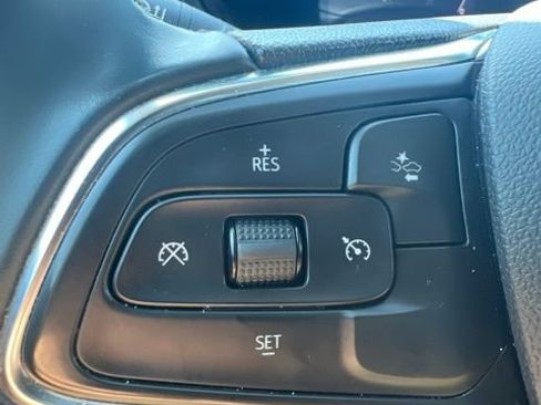 Used 2025 Buick Encore GX Preferred FWD image 12