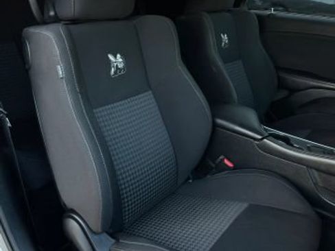 Used 2018 Dodge Challenger R/T Scat Pack image 11