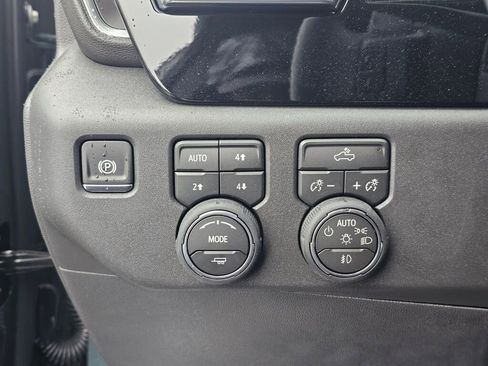 New 2026 Chevrolet Silverado 1500 LT Trail Boss w/ Convenience Package II image 33