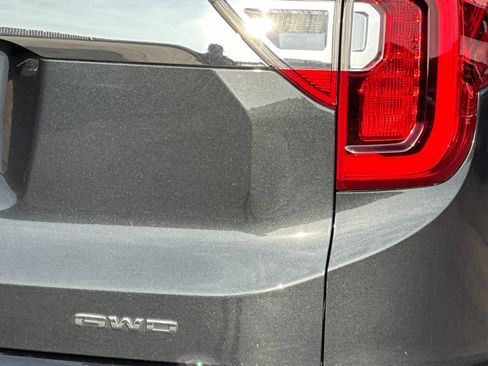 Certified 2023 GMC Acadia Denali w/ Denali Technology Package image 30