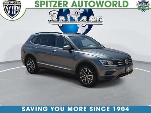 Used 2020 Volkswagen Tiguan SE w/ Panoramic Sunroof Package AWD/4WD image 1