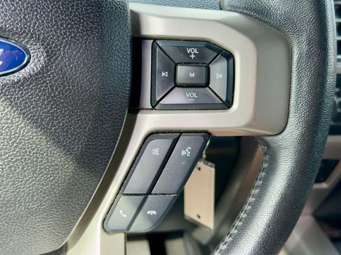 Used 2017 Ford F250 Lariat w/ Tow Technology Bundle image 15