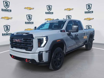 Used 2025 GMC Sierra 2500 AT4 w/ AT4 Premium Plus Package